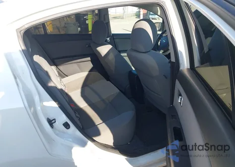 2012 Nissan Sentra 2.0 S z USA, uszkodzony, nr VIN 3N1AB6APXCL760718